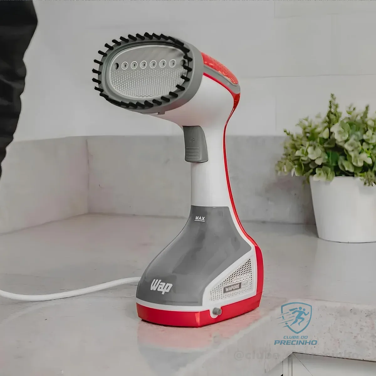 Vaporizador Portátil de Roupas e Tecidos Wap Wapore Fast 1250 Com Vapor Quente