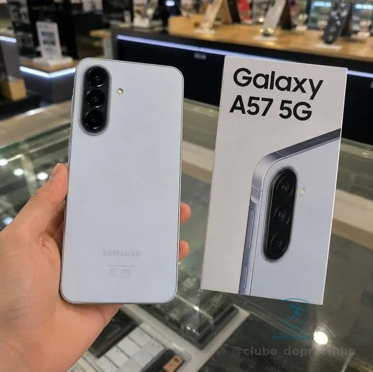 Celular Samsung Galaxy A57 5G 128GB, 8GB RAM, Câmera Tripla de até 50MP OIS, Selfie de 12MP Video HDR, IP68, Tela Super AMOLED 6.7", NFC, Recursos AI, Até 6 Atualizações de Android e Segurança (Lilás)