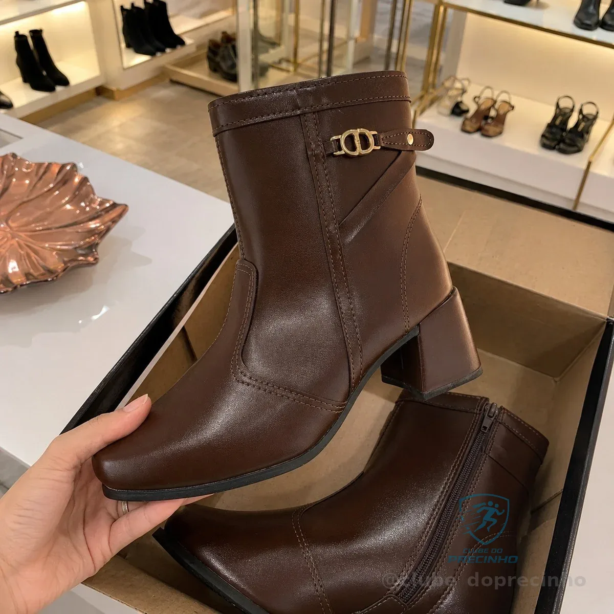 Bota Feminina Lumiss Salto Baixo Cano Curto Detalhe Metal Mercado Livre