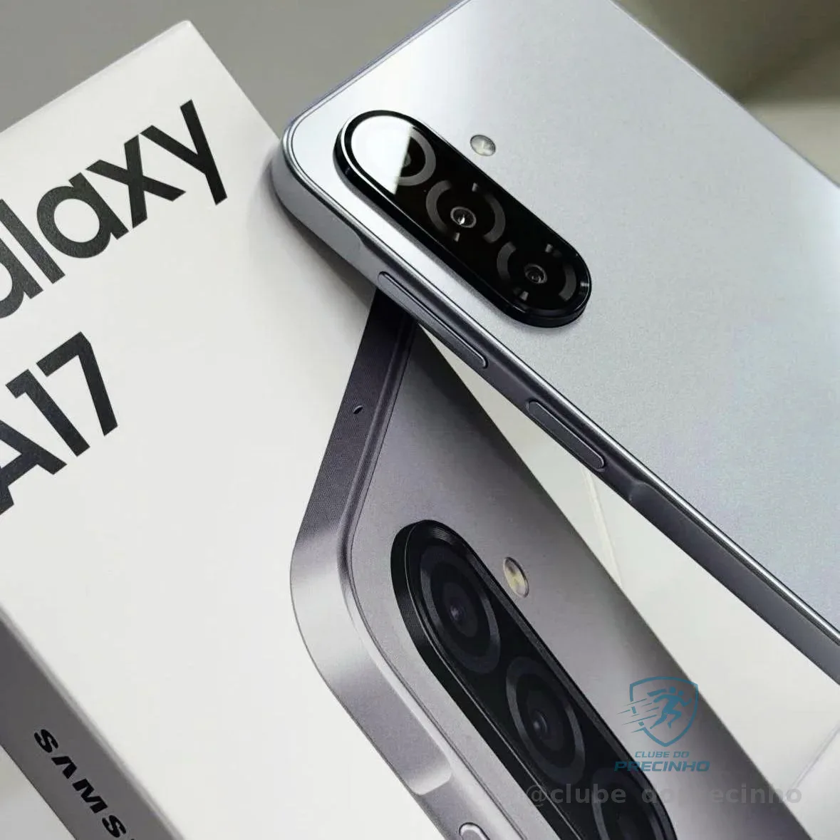 Celular Samsung Galaxy A17, 128GB, 4GB, 50MP Tela 6.7", IP54 - Cinza