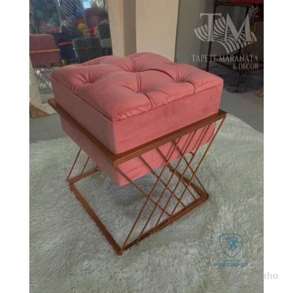 Pufe Puff Banqueta Veludo Quadrada Capitonê D28 / Decoração Shopee
