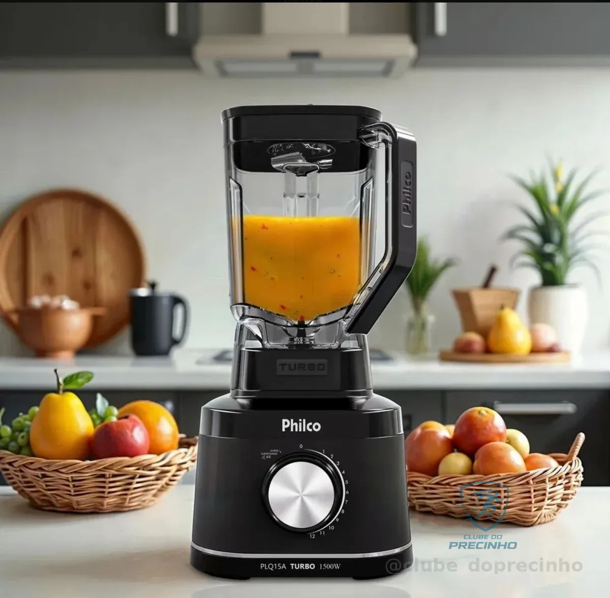 Liquidificador Philco 1500w 3,1l 12 Velocidades Com 6 Lâminas Plq15a Preto 220v