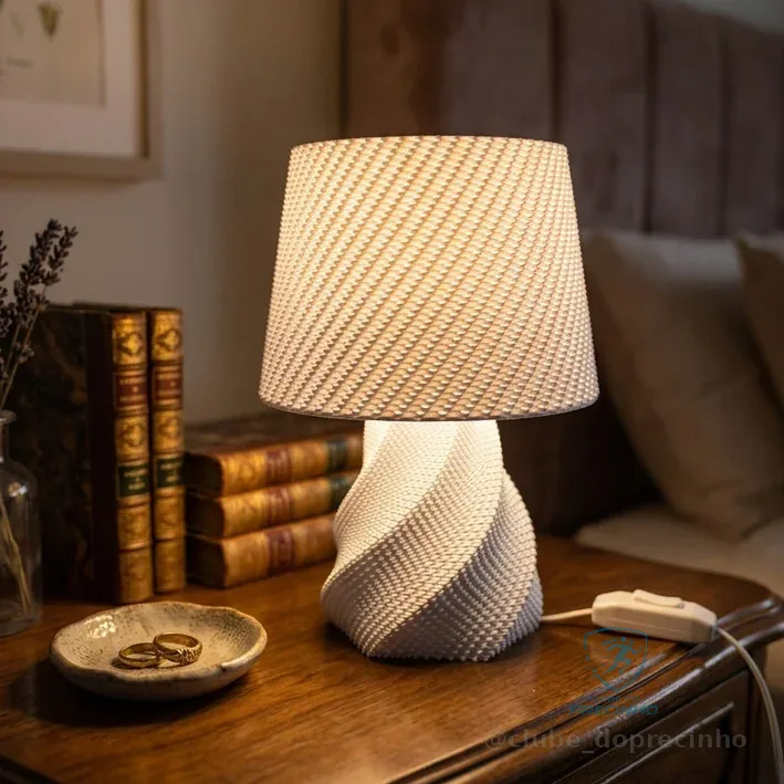 Abajur Luminária de Mesa Moderna Base Espiral – Design Elegante Texturizado para Quarto Sala Shopee