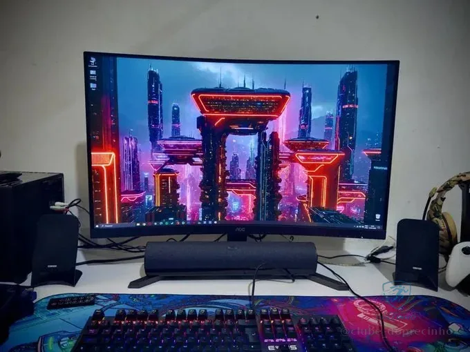 Monitor Gamer Curvo AOC Agon Quad 32 180Hz 0.5ms Mercado Livre