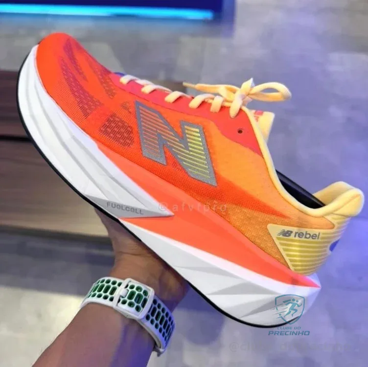 Tênis Masculino New Balance Fuelcell Rebel V5 Exclusivo Mercado Livre