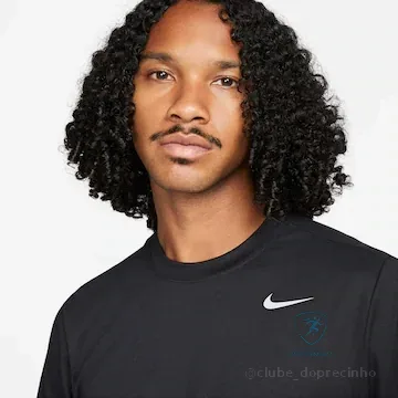 Camiseta Nike Dri-FIT Legend Masculina - P ao 3G