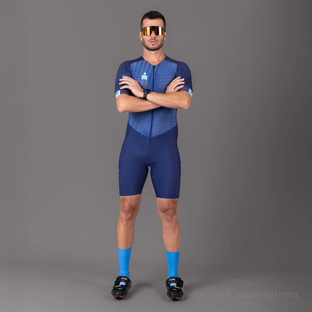 Macaquinho Triathlon c/ manga Carbon IRONMAN Azul Masculino III
