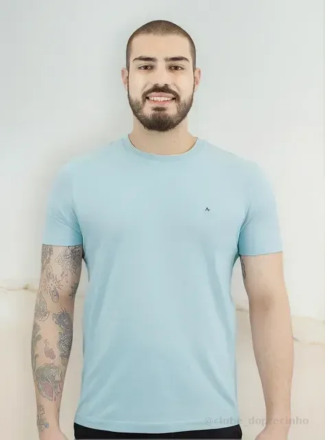 Camiseta Aramis Masculina Basic Lisa Azul Pastel