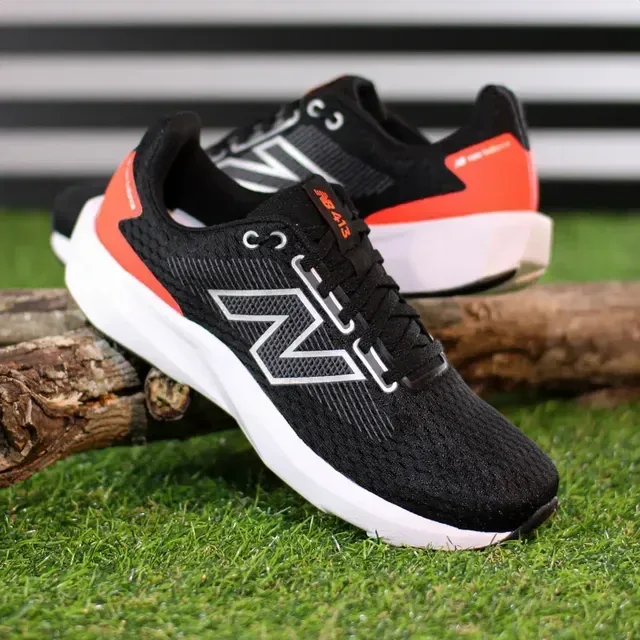 Tenis Masculino New Balance 413v3 Training Speed Corrida
