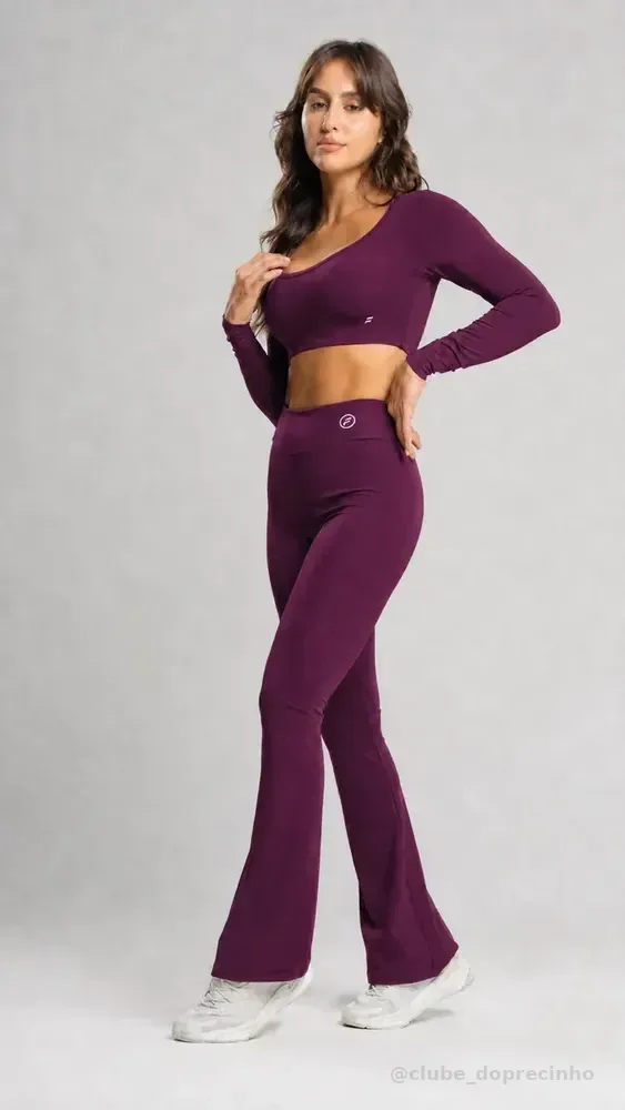 Conjunto Fitness Feminino Calça Flare E Top Manga Longa Vinho Gg