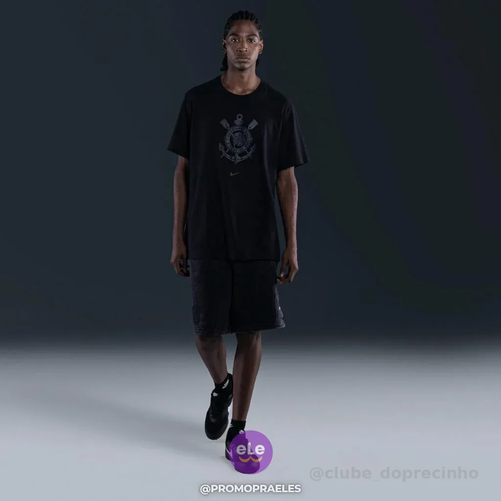 Camiseta Nike Corinthians Escudo Masculina