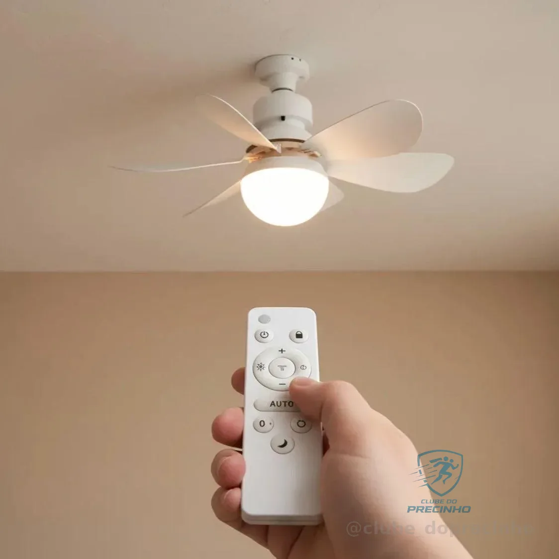 Lâmpada Led Com Ventilador De Teto Bivolt Controle 80w E27