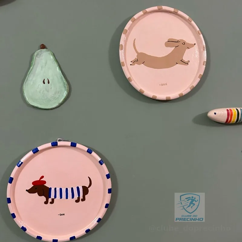 Pratos decorativos de argila - Coleção cachorros salsicha
