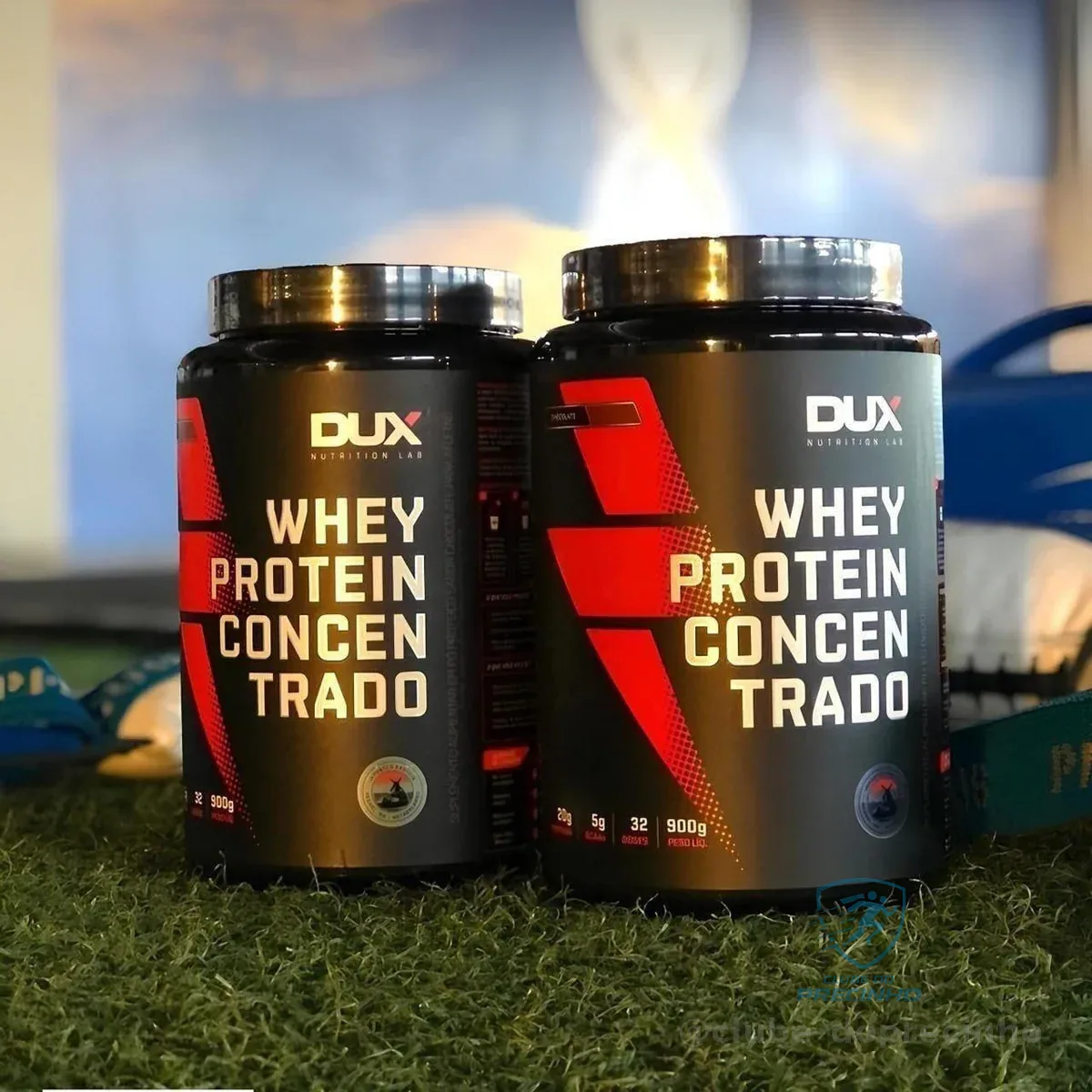 DUX HUMAN HEALTH Whey Protein Concentrado 900g Chocolate – 23g de Proteína e 5g de BCAAs por Porção