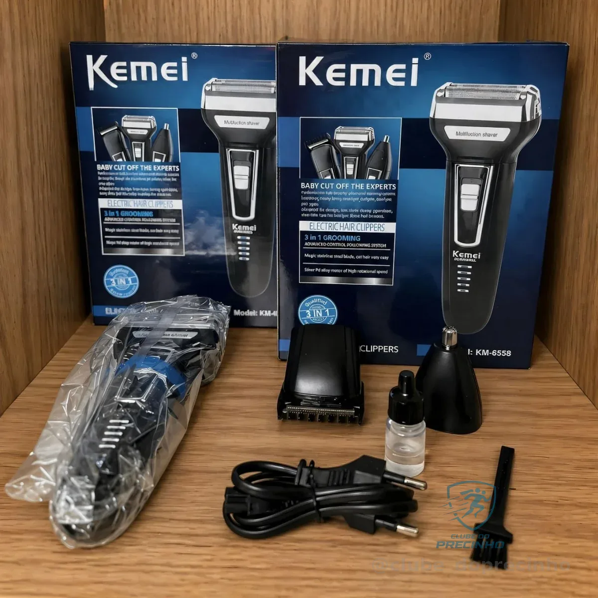 Barbeador E Cortador De Cabelo 3 Em 1 Kemei Km-6558 Preto 127/220v