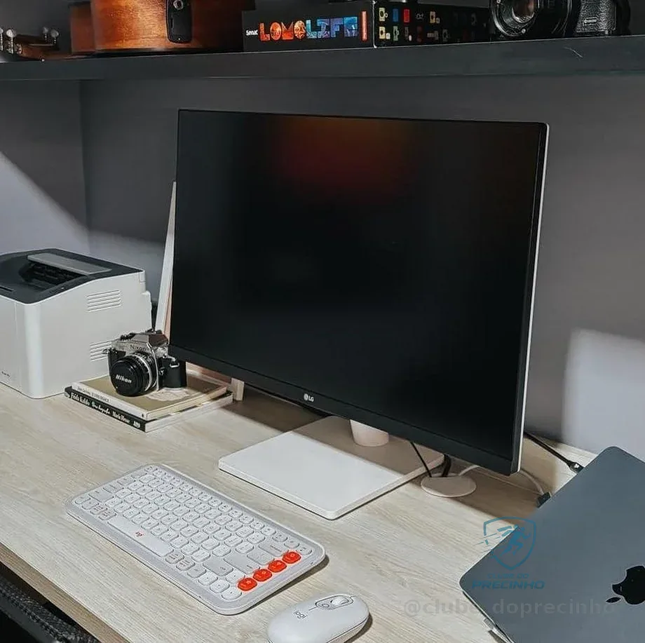 Monitor LG UltraFine™ - Tela IPS UHD 4K 27", HDR10, DCI-P3 90%, Dynamic Action Sync – 27US500-W.