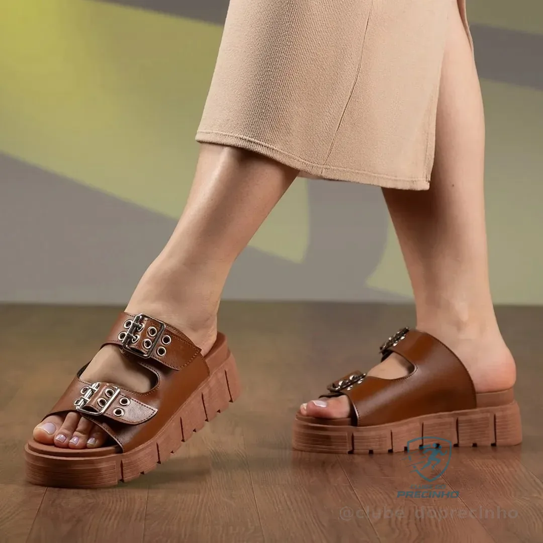 Sandália Feminina Papete Tamanco Tratorado Fivela Verão