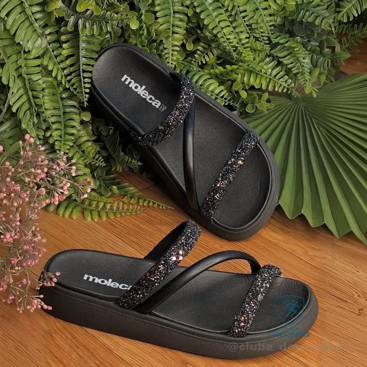 SANDÁLIA MOLECA COM GLITTER, bem lindinha 🥰