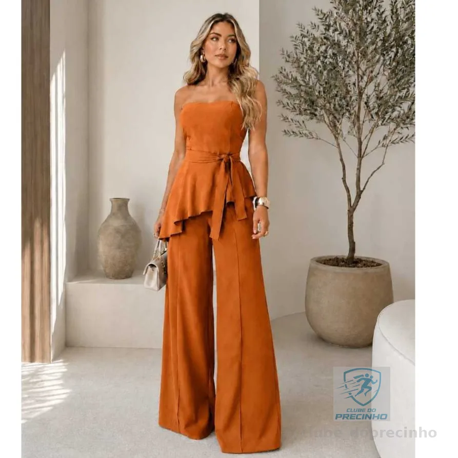 Macacão Feminino Longo Pantalona Tomara que Caia com Cinto e Babado Elegante