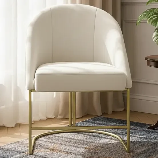 Poltrona Cadeira Lua Base Metal Dourado Tecido  Veludo Bege Bege