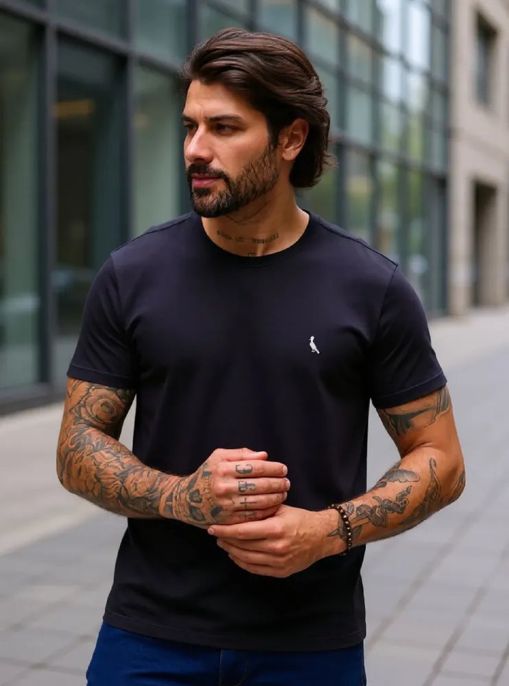 Camiseta Regular Essence Reserva Masculina Preto T-shirt Lisa G Liso