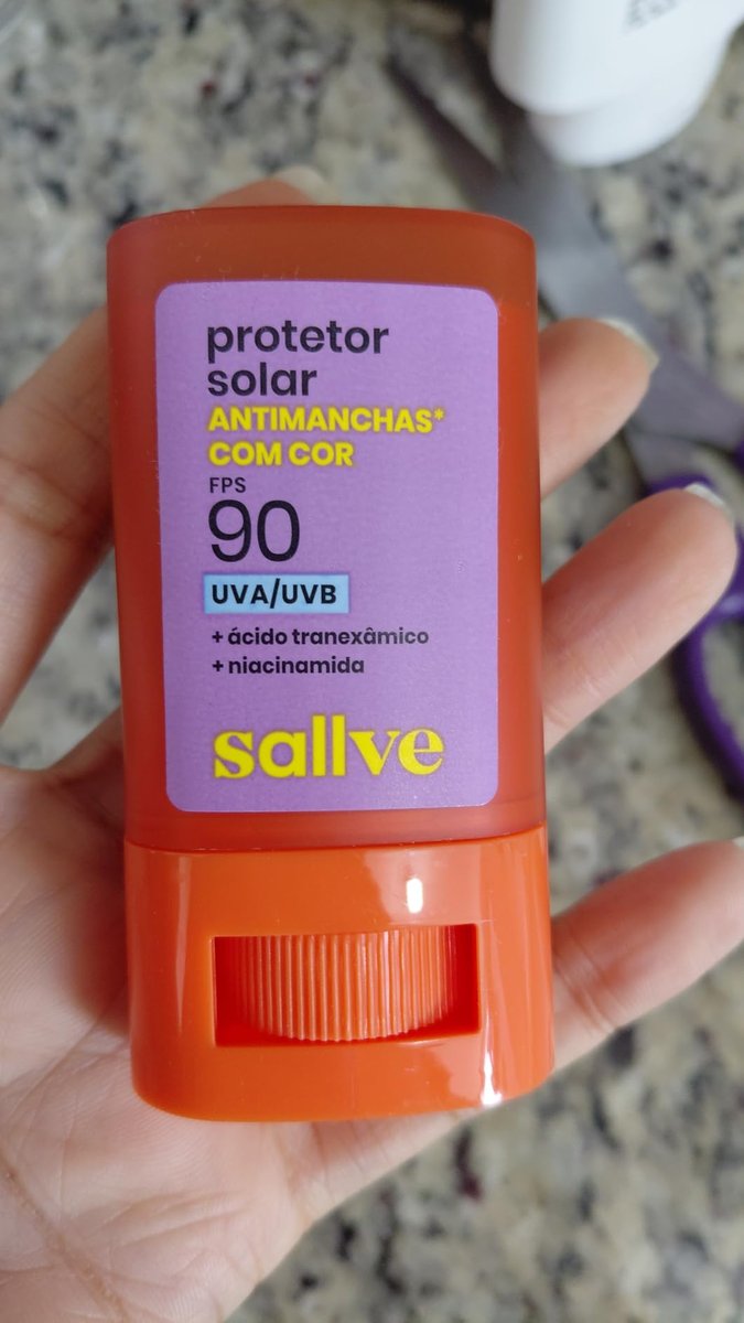 Sallve Protetor Solar Bastão Antimachas FPS 90 com Cor 4-15g