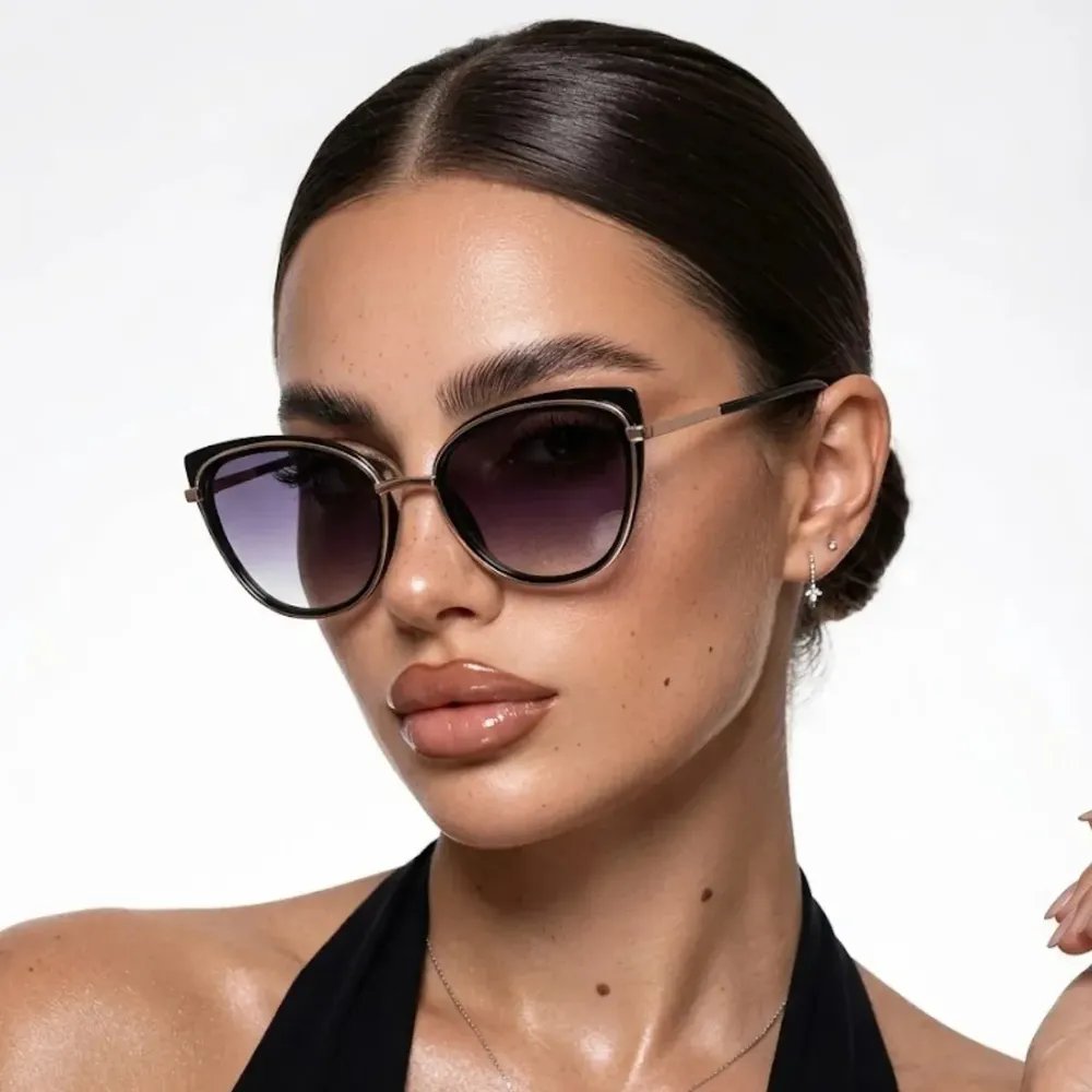 Óculos De Sol Feminino Gatinho Moda Em Alta Proteção Uv400 Desenho Preto e dourado