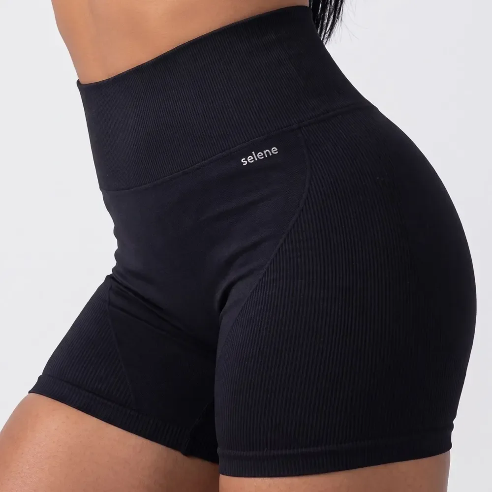 Short Academia Feminino Poliamida Selene Zero Transparência Preto Short Fitness Short Esportivo Short Legging Short Selene Short Poliamida Shortinho G Short Zero Transparência