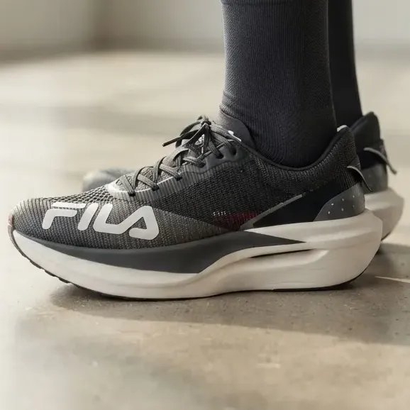Tênis Fila Racer Carbon 3 - 38, 39, 40, 42 e 43