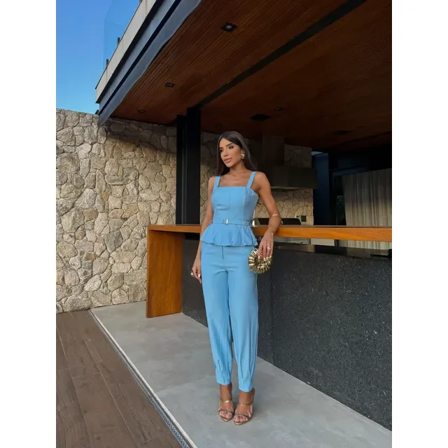 Conjunto Feminino Blusinha E Calça Alfaiataria Casual Básico