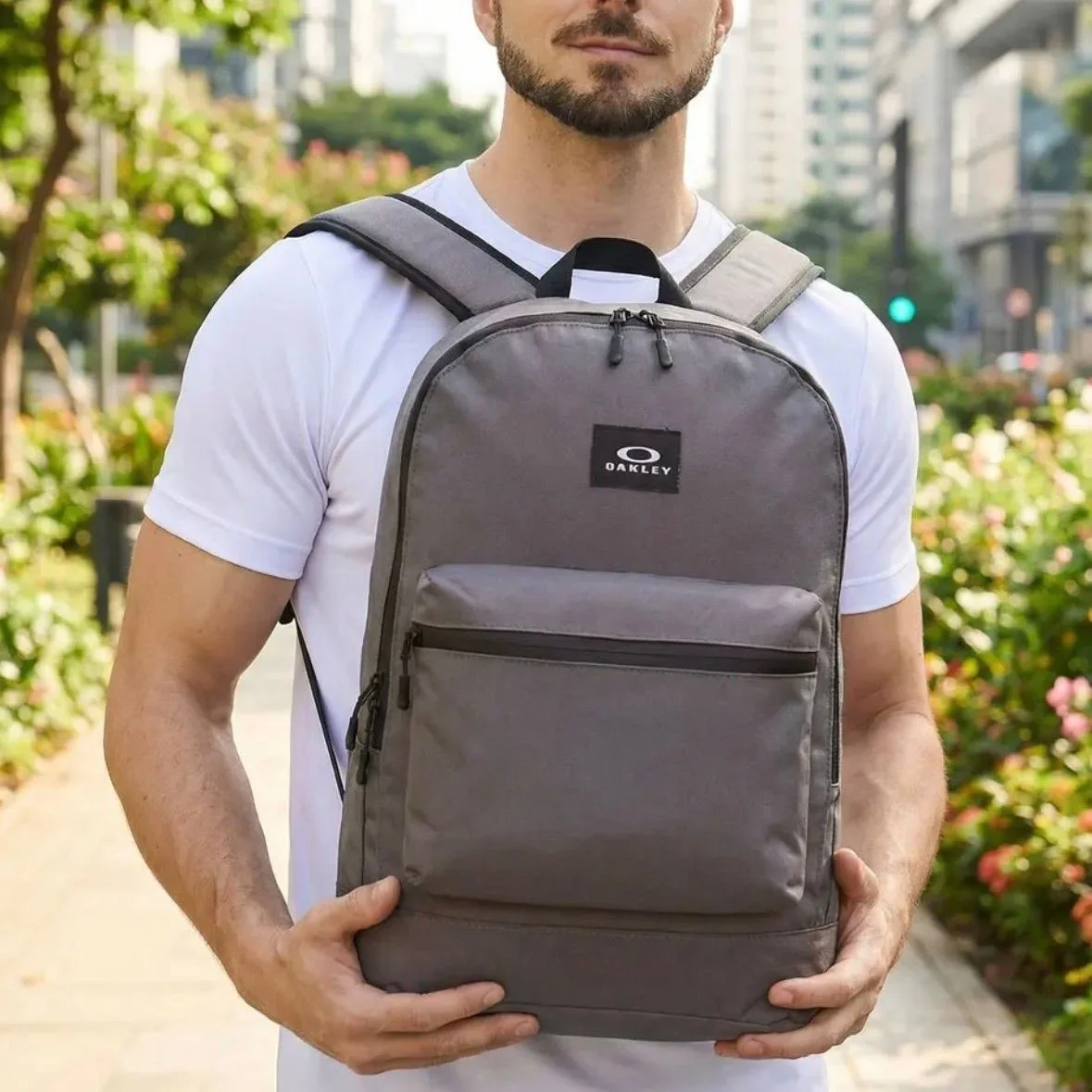 Mochila Oakley Confront 18L Mercado Livre