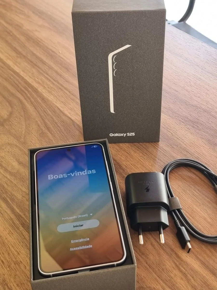 🚀 Celular Samsung Galaxy S25 5G, 256GB, 12GB RAM, Câmera Tripla de 50+12+10, Tela Grande de 6.2", Azul Marinho