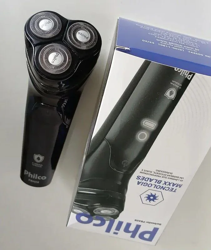Barbeador Elétrico Pba08 À Prova Dágua Bivolt Philco Preto 127/220v