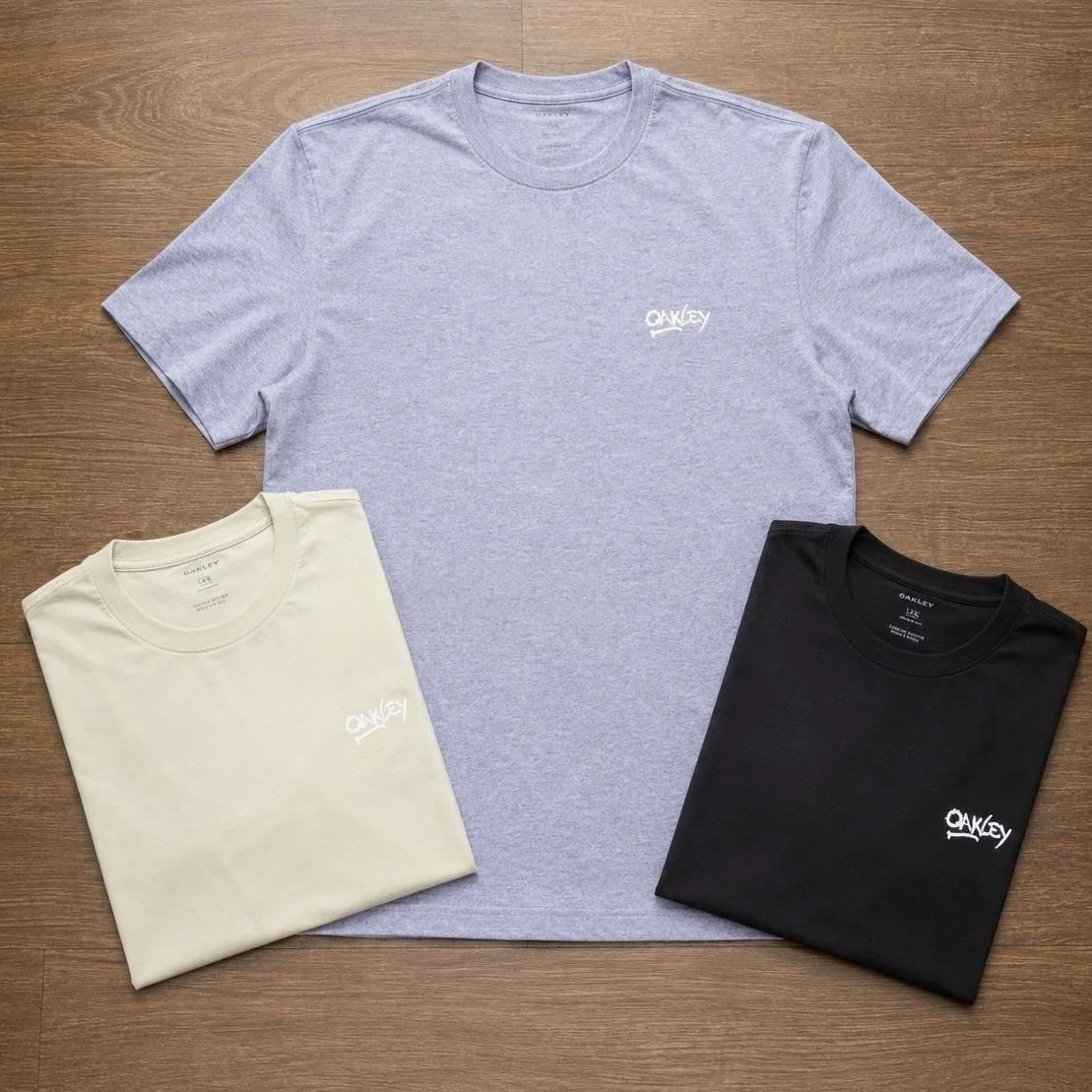 Kit 3 Camisetas Masculina Logo Grafitti Oakley. Misselaneous Logomarca G Liso
