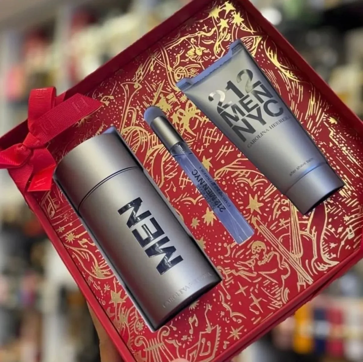 Perfume Masculino 212 Nyc Men De Carolina Herrera Edt 100ml + After Balm 100ml + Travel Size 10ml