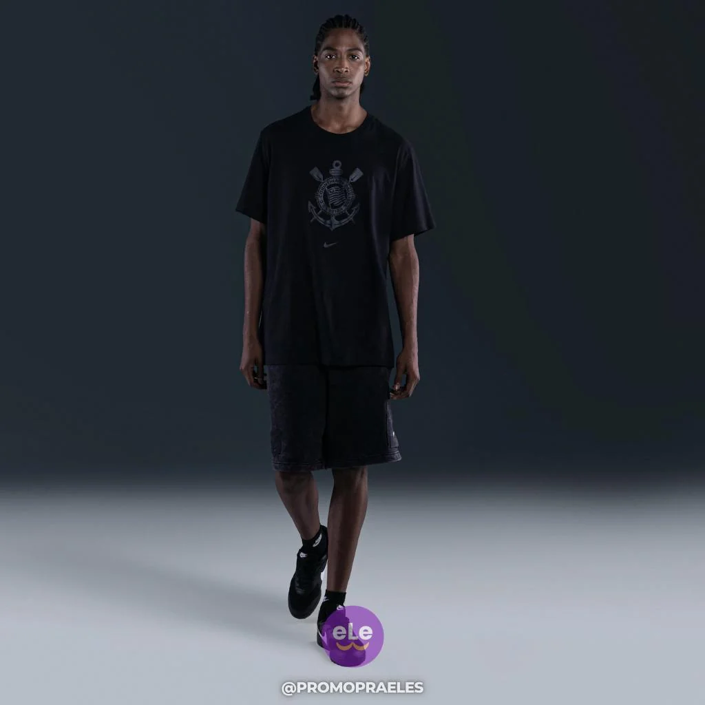 Camiseta Nike Corinthians Escudo Masculina