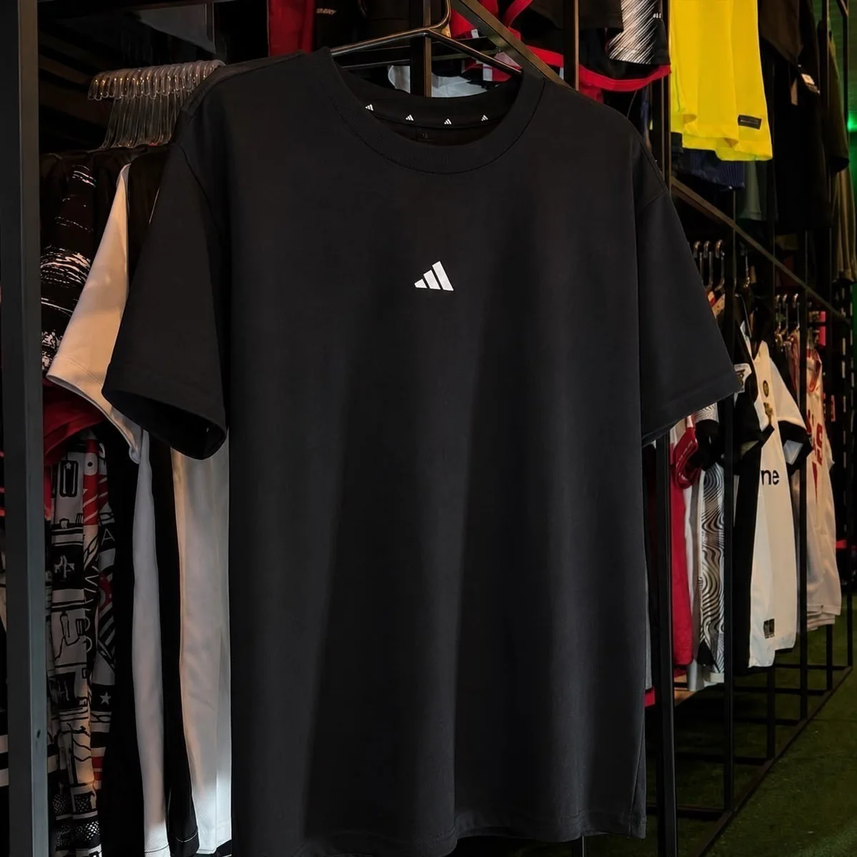 Camiseta Adidas Essentials Small Logo Mercado Livre